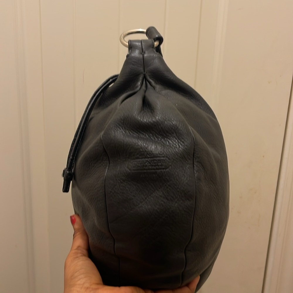 Coach please check all picture of condition - Picture 13 of 17